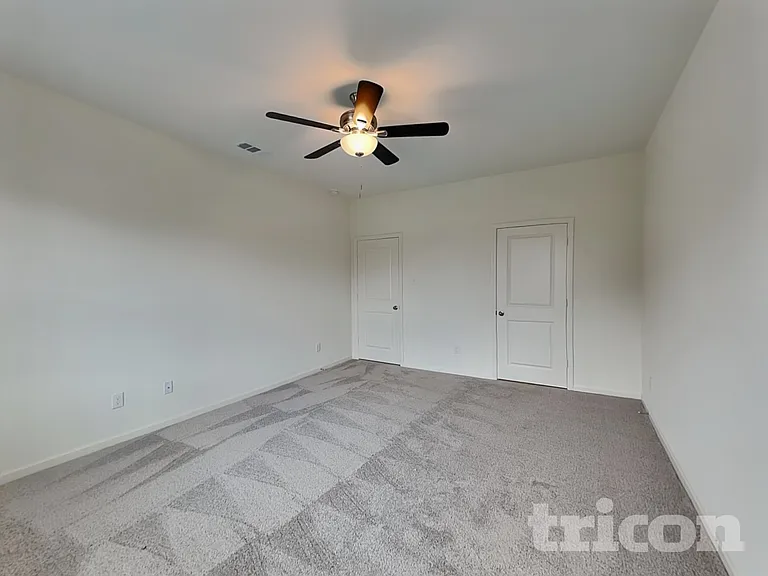 2532 Sanders Creek Dr — Photo 7