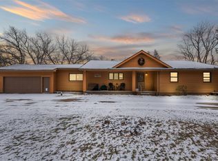 9130 Bayfield Ln, Brighton, MI 48116