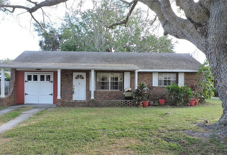 1st image of 2676 Sydelle St