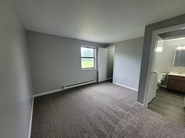 148 Maynard Dr #A, Tipp City, OH 45371