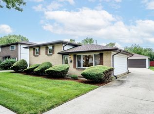 416 Parnell Ave, Chicago Heights, IL