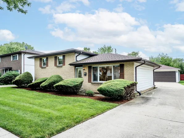 416 Parnell Ave, Chicago Heights, IL 60411