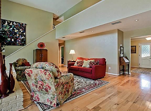 2nd image of 4532 Myerwood Ln