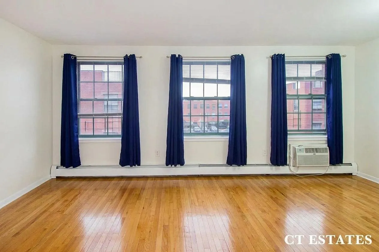 538 Louisiana Avenue — Photo 1