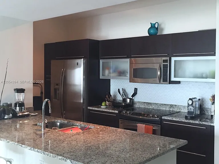 950 Brickell Bay Dr #1900 — Photo 9