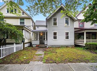 1852 W 47th St, Cleveland, OH