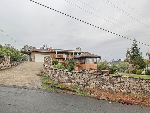 3rd image of 524 Putah Creek Road