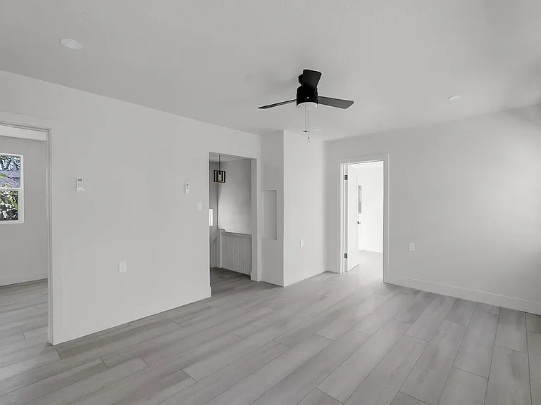 2212 10th St #1 — Photo 7