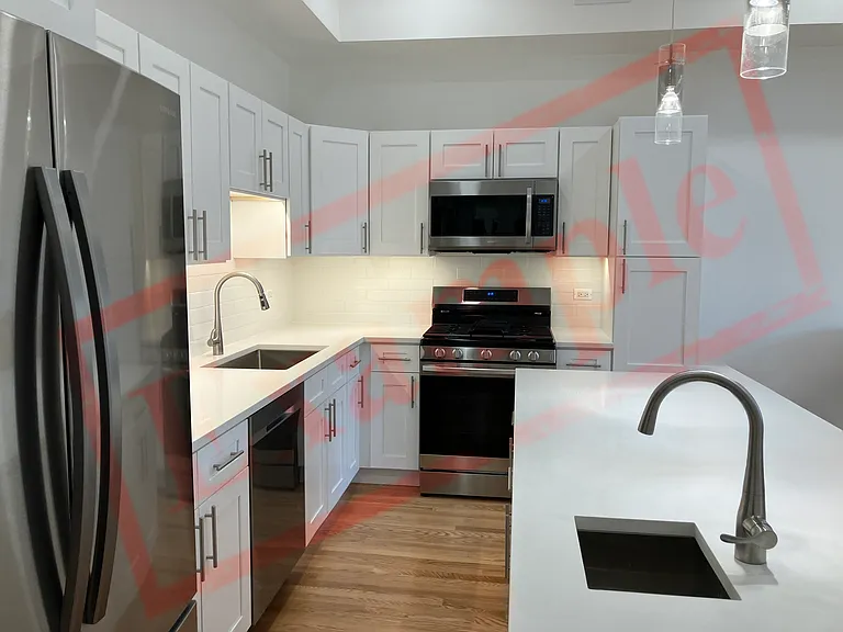 4003 N Damen Ave #3 — Photo 5