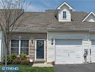 1st image of 211 Gladstone Way