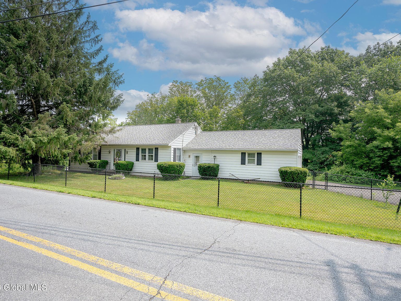 42 Garfield Road, Poestenkill, NY 12140 Zillow