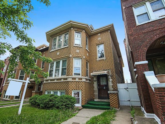 3rd image of 1823 S 51st Ave