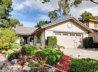 1296 Longfellow Rd, Vista, CA 92081