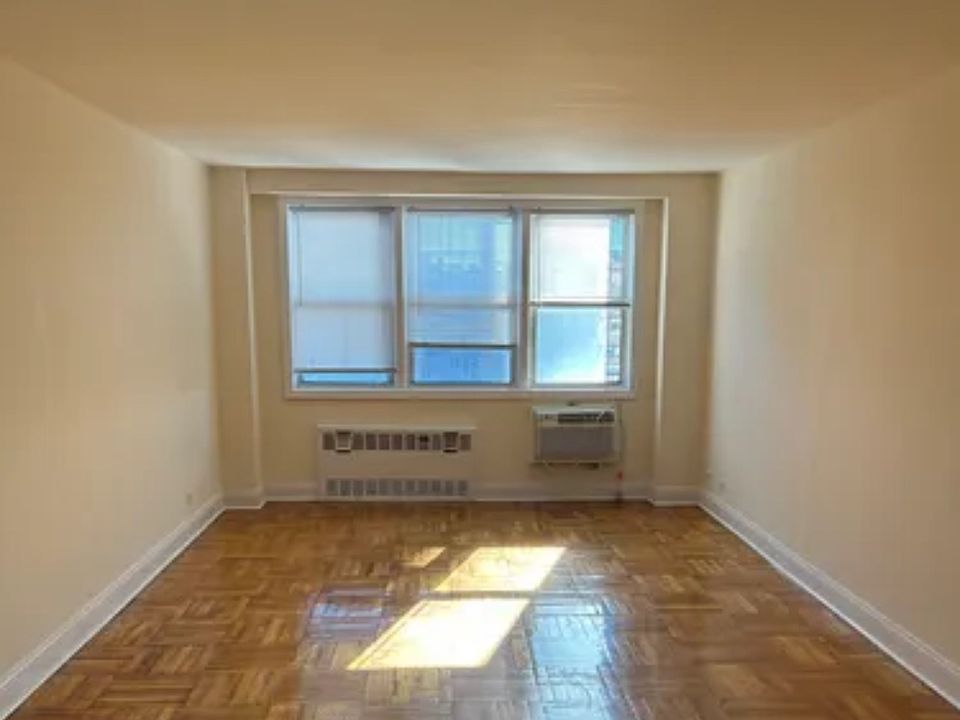 1st image of 8855 Bay Pkwy APT 9