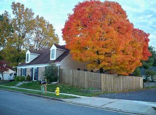 2323 Weymouth Ln, Crofton, MD 21114