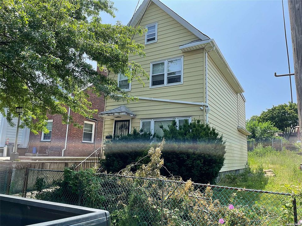 1st image of 10 10/12 Clintonville St