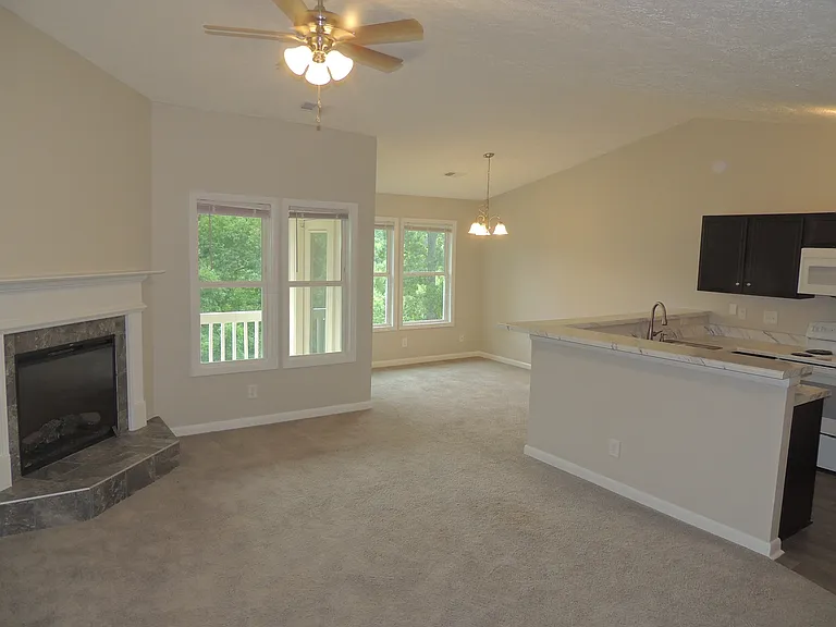 6748 Willowbrook Dr #9-1 — Photo 9