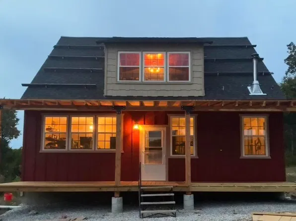 630 Mountain Creek Trl, Oakland, AR 72661