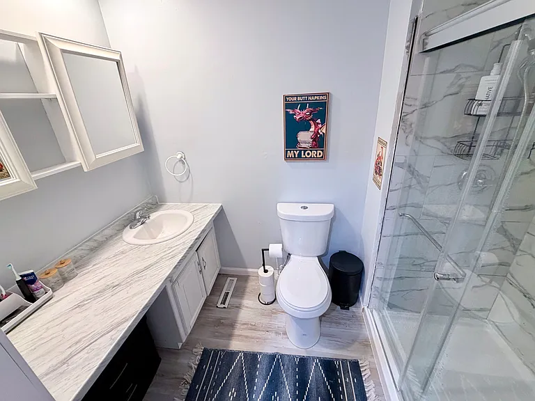 1029 NW 70th Ct — Photo 5