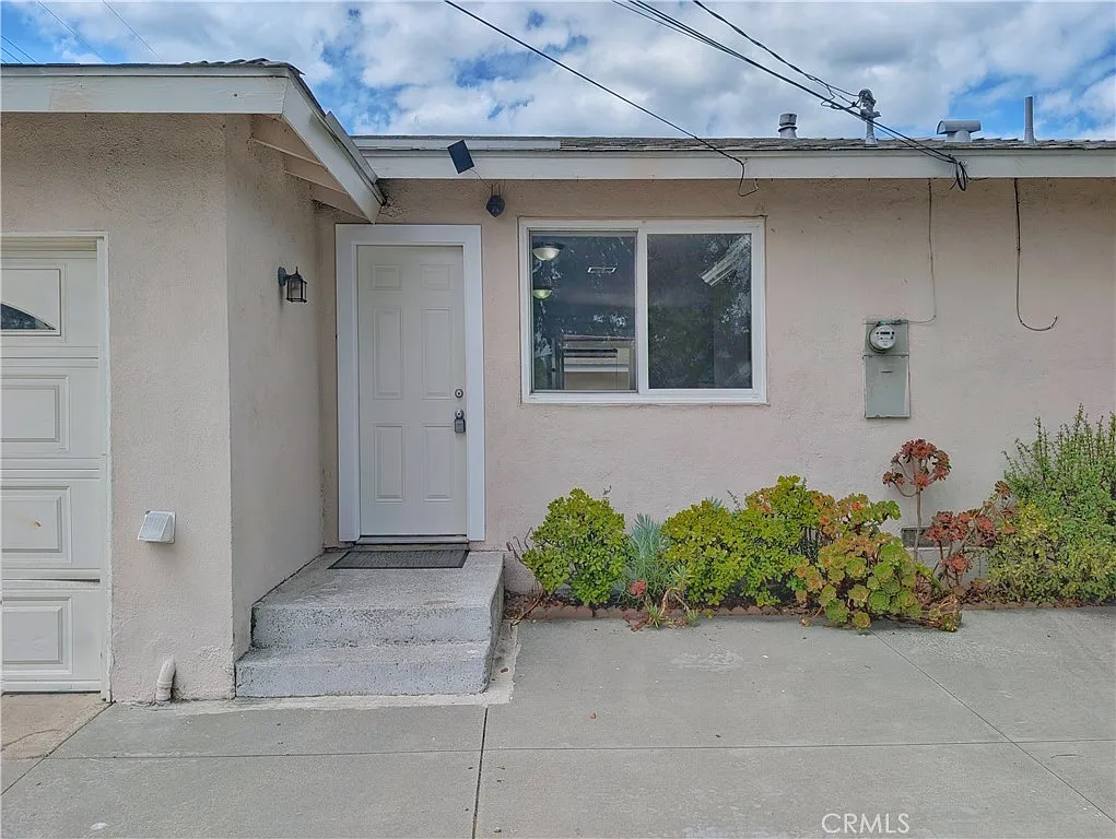 3 bed, 1755 sqft, $4,100 — Photo 4
