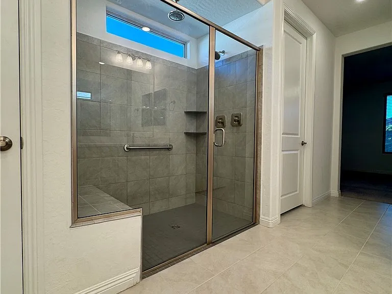 2239 Arrington Ave — Photo 27