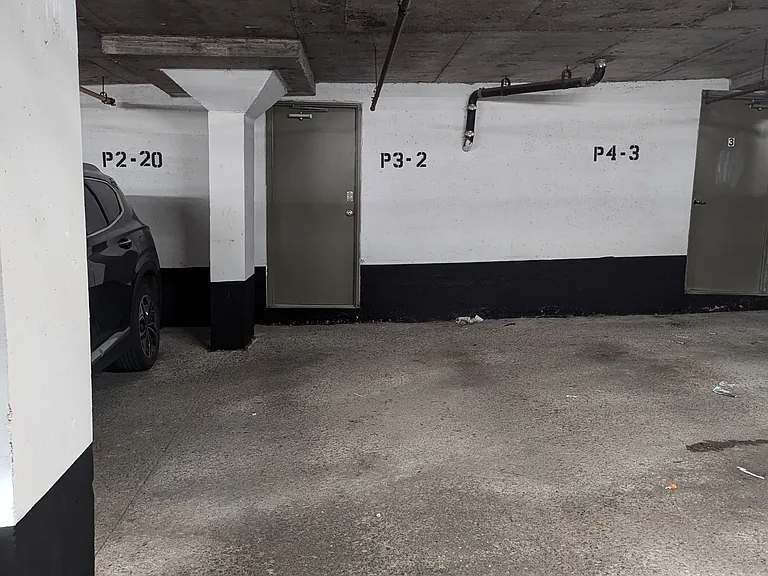 20 Hainford St #2 — Photo 29