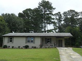 3608 Lakeshore Dr, Smyrna, GA 30082