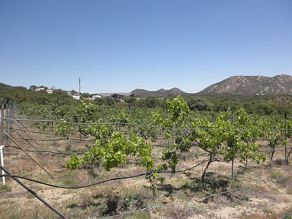2nd image of 2267 Lake Morena Dr