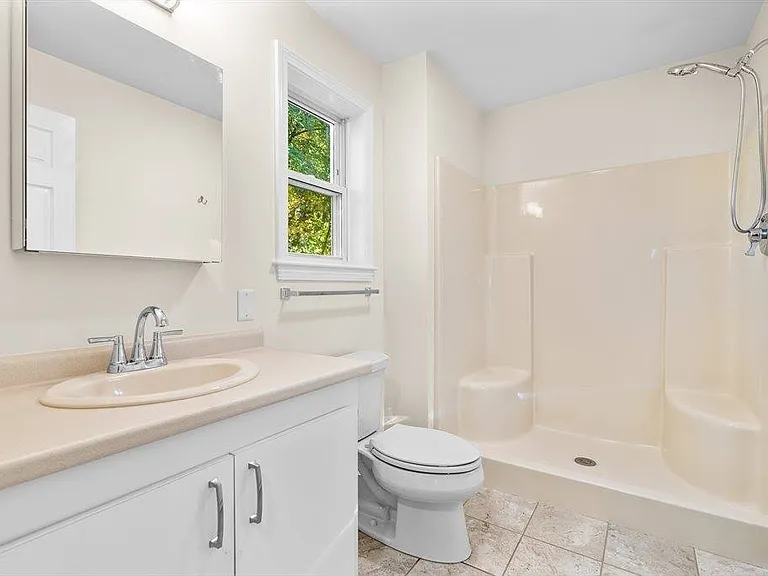181 Pilgrim Rd #2 — Photo 12