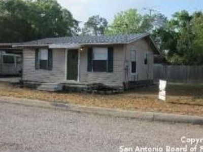 119 Jeff St, Pleasanton, TX, 78064