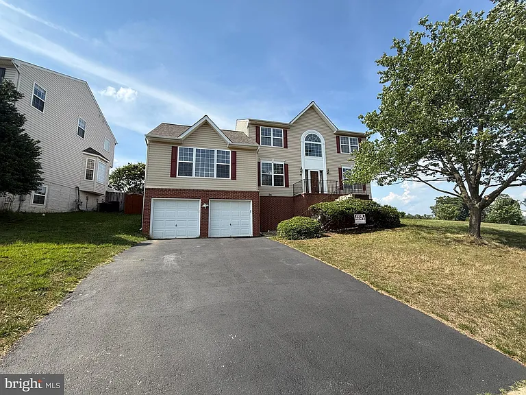 19 Masters Dr — Photo 24