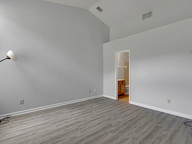 5182 Pin Oak Dr — Photo 19