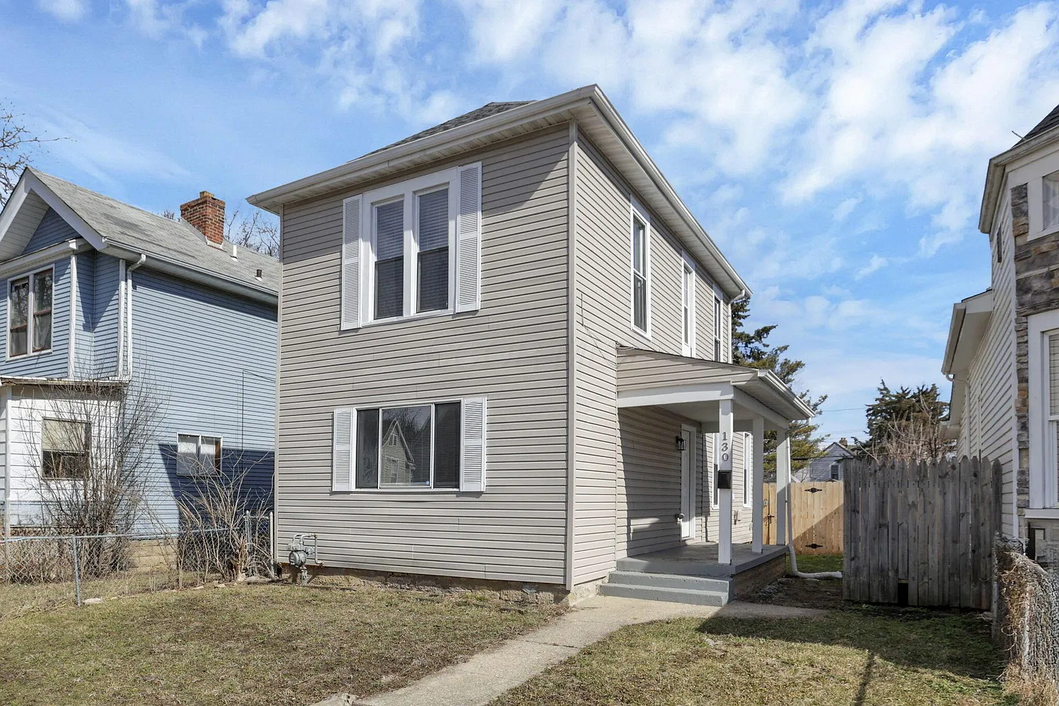 130 Chicago Ave photo 1