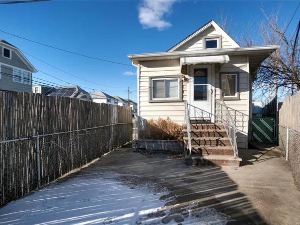 336 Beach 88th Street, Rockaway Beach, NY 11693