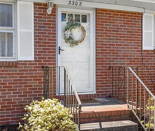 2nd image of 3302 Stamford Rd
