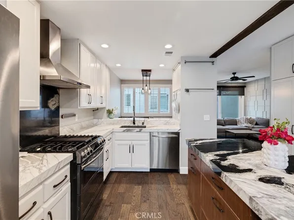 501 Herondo St APT 50, Hermosa Beach, CA 90254