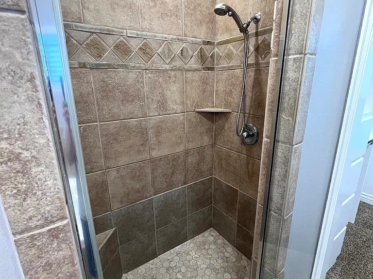 2254 N 1560 W — Photo 16