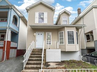 460 Norwood St, East Orange, NJ 07018
