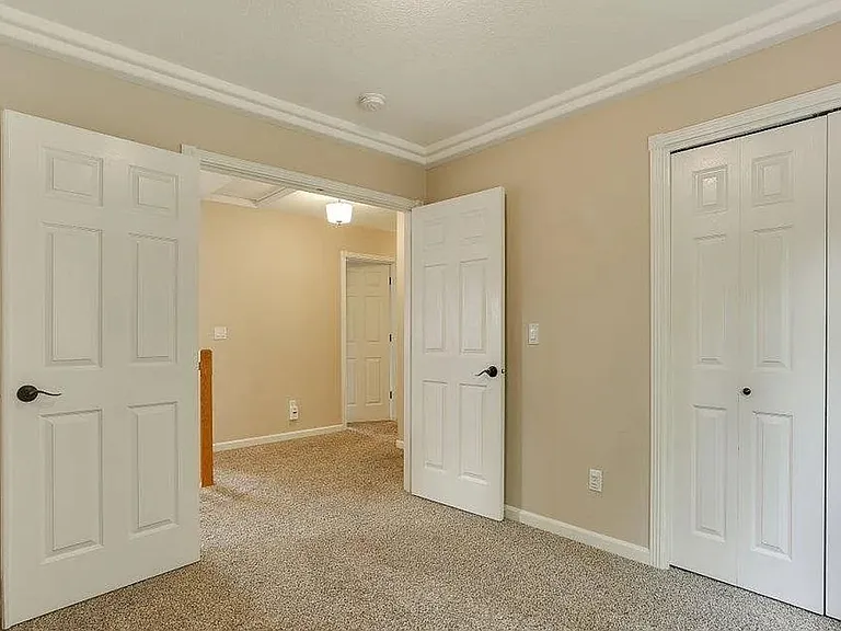 16541 NW Graf St — Photo 27