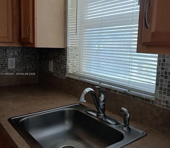7670 Westwood Dr #703 — Photo 3