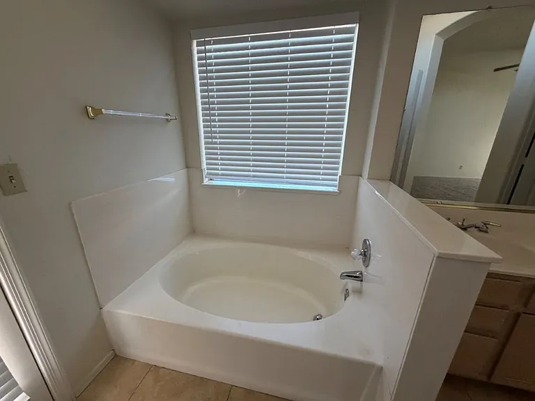 15435 S 44th Way — Photo 17
