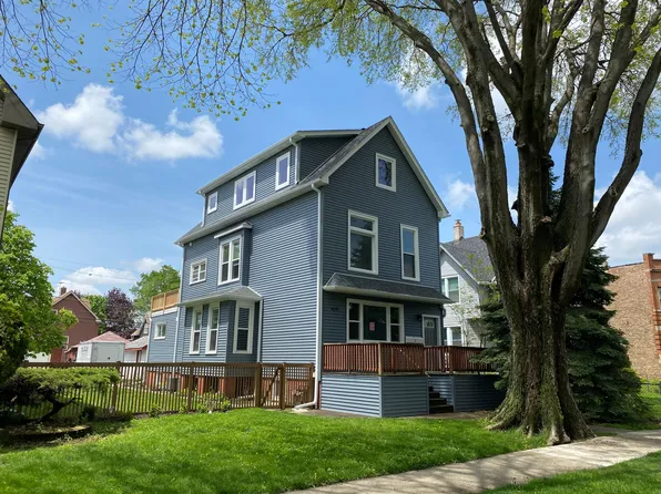 429 Hannah Ave #1, Forest Park, IL 60130