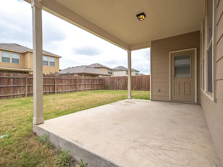 16009 Canberra Trl — Photo 25