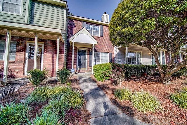 1st image of 3846 Mosscroft Ln