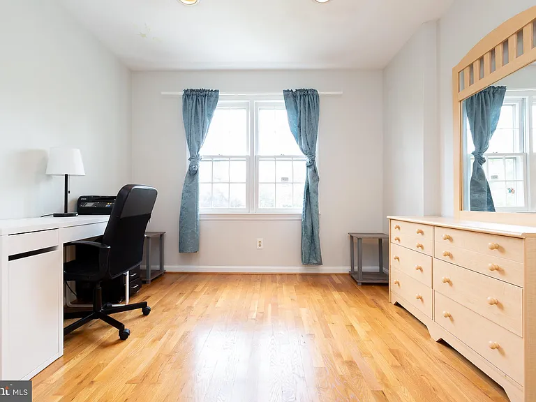 9808 Korman Ct — Photo 14