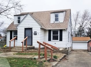 720 Adams St, Elgin, IL 60123