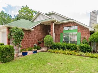 7802 Ivy Ln, Rowlett, TX 75089