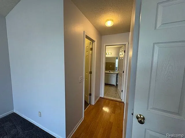 1922 Pebble Creek Dr — Photo 12