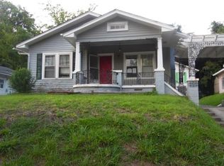 1305 Division St, Vicksburg, MS 39180