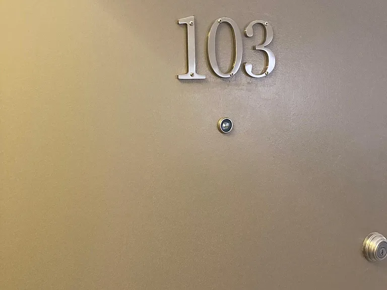 1 Bed + 1 Bath - Unit 103
